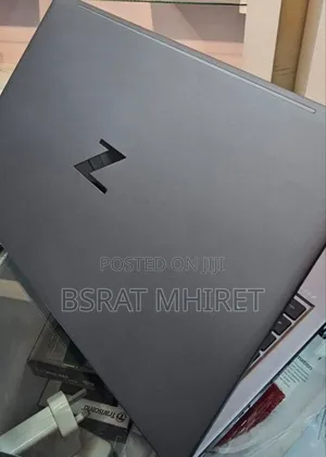 New Laptop HP ZBook 14 32GB Intel Core I7 SSD 512GB