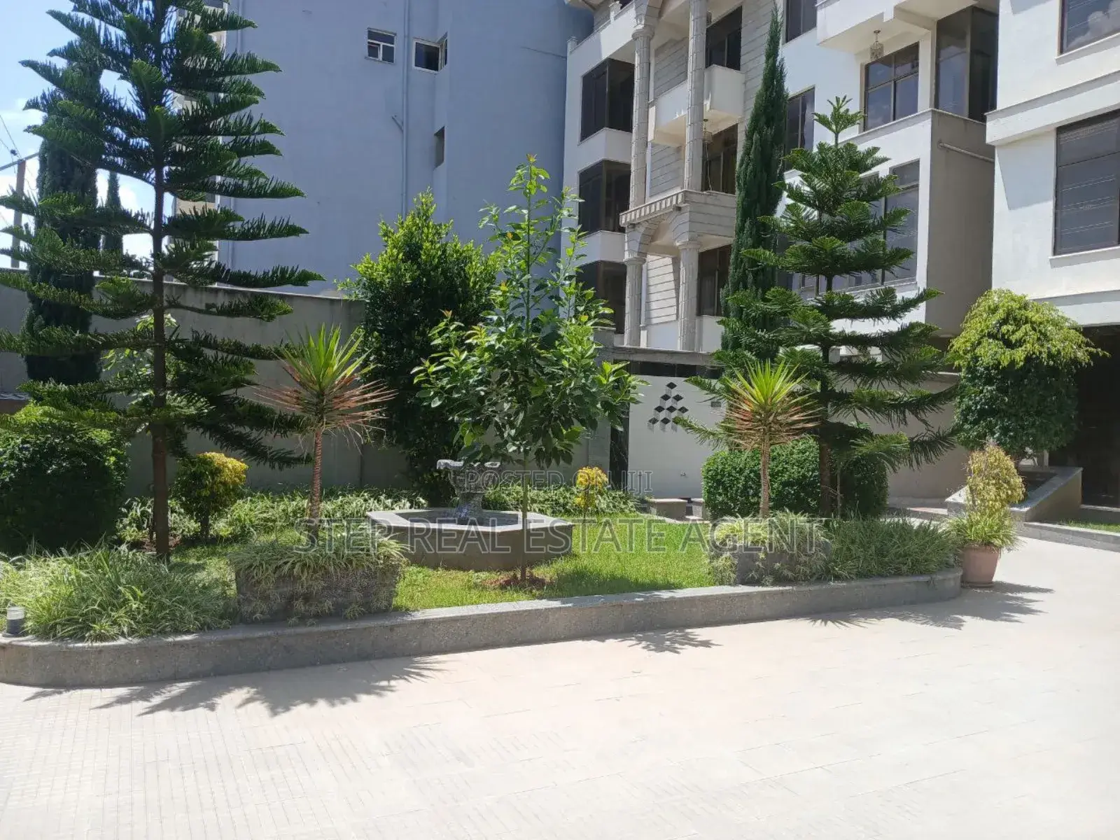 13bdrm Apartment in Bole for rent