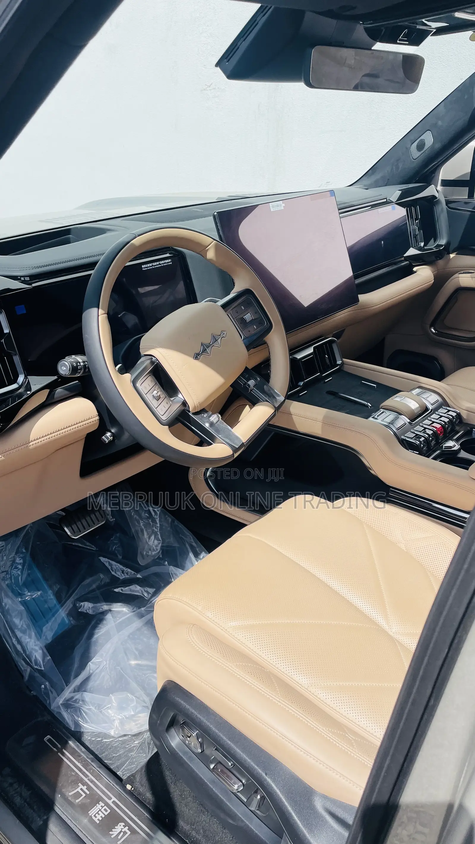 New BYD Leopard 8 2.0 Hybrid AWD 2025 Silver