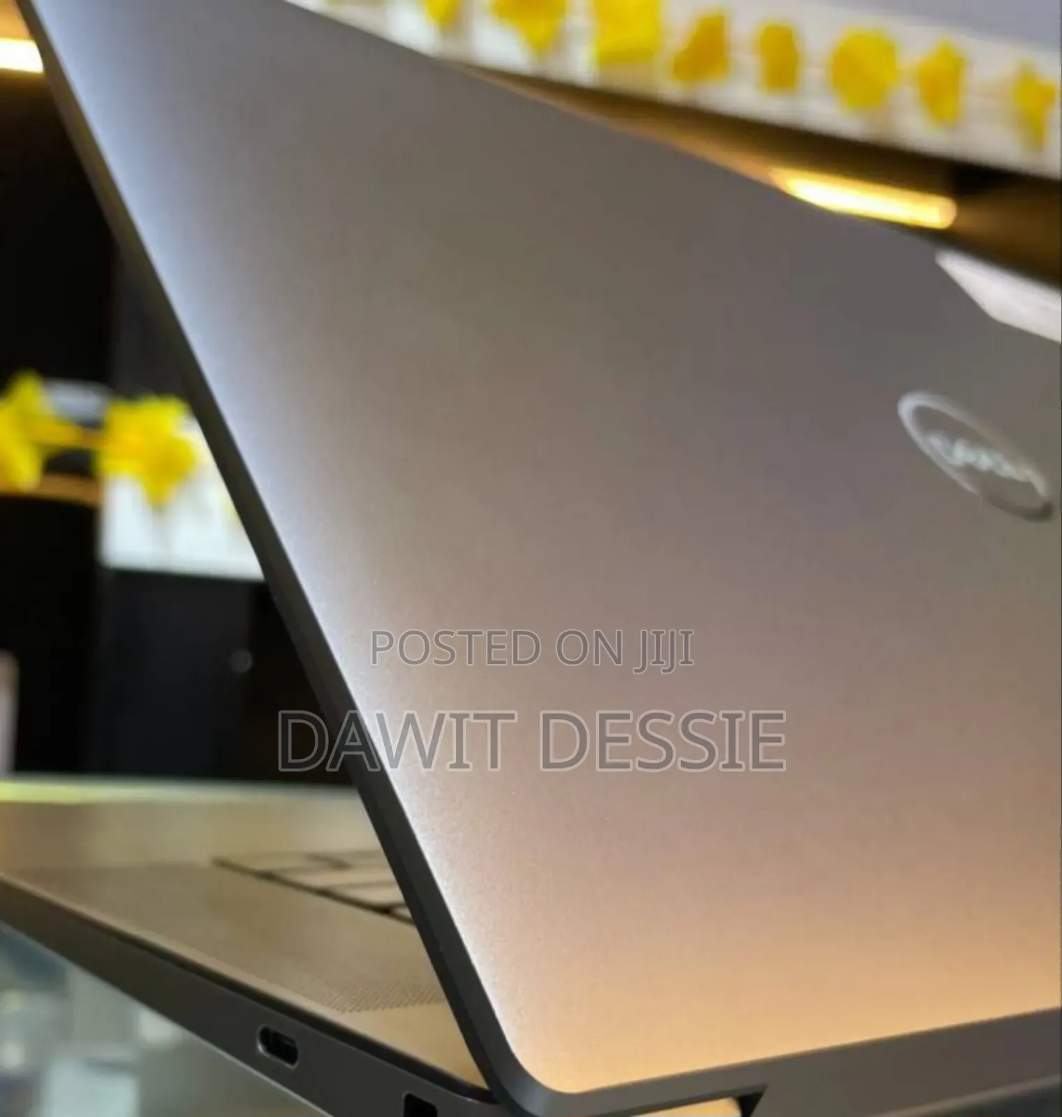 New Laptop Dell Precision 5690 32GB AMD Ryzen 7 SSD 1T