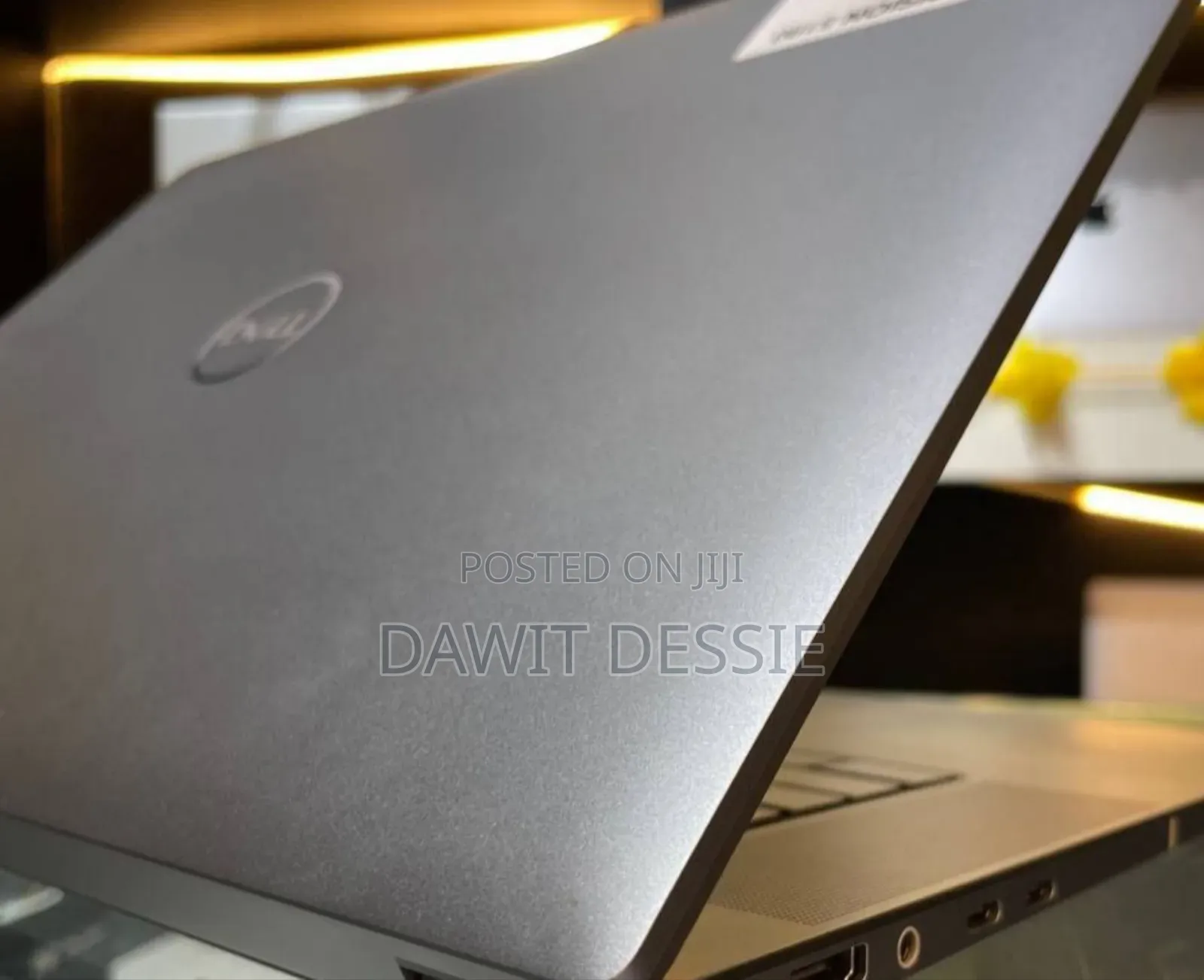 New Laptop Dell Precision 5690 32GB AMD Ryzen 7 SSD 1T