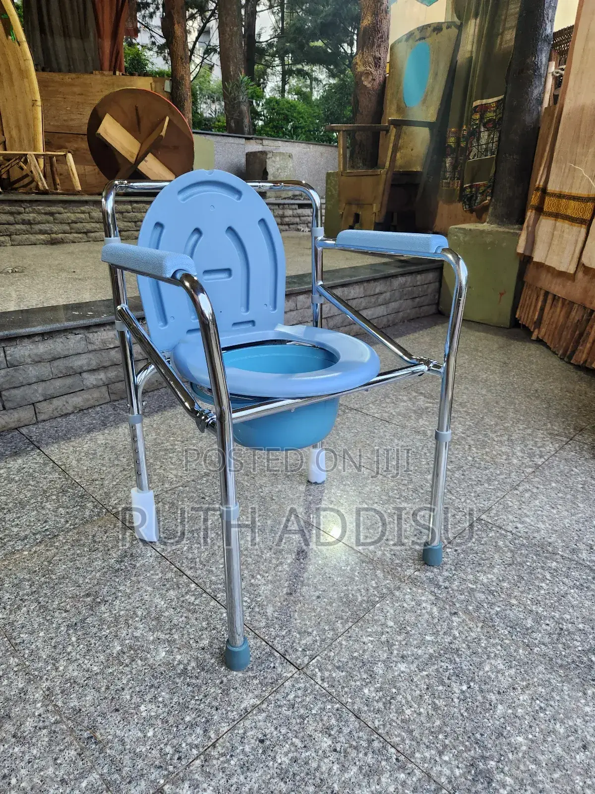 Commode Chair奢侈medical Almunium Adjustable Height Toilet Chair New