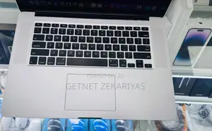 New Laptop Apple MacBook Pro 2015 16GB Intel Core I7 SSD 256GB