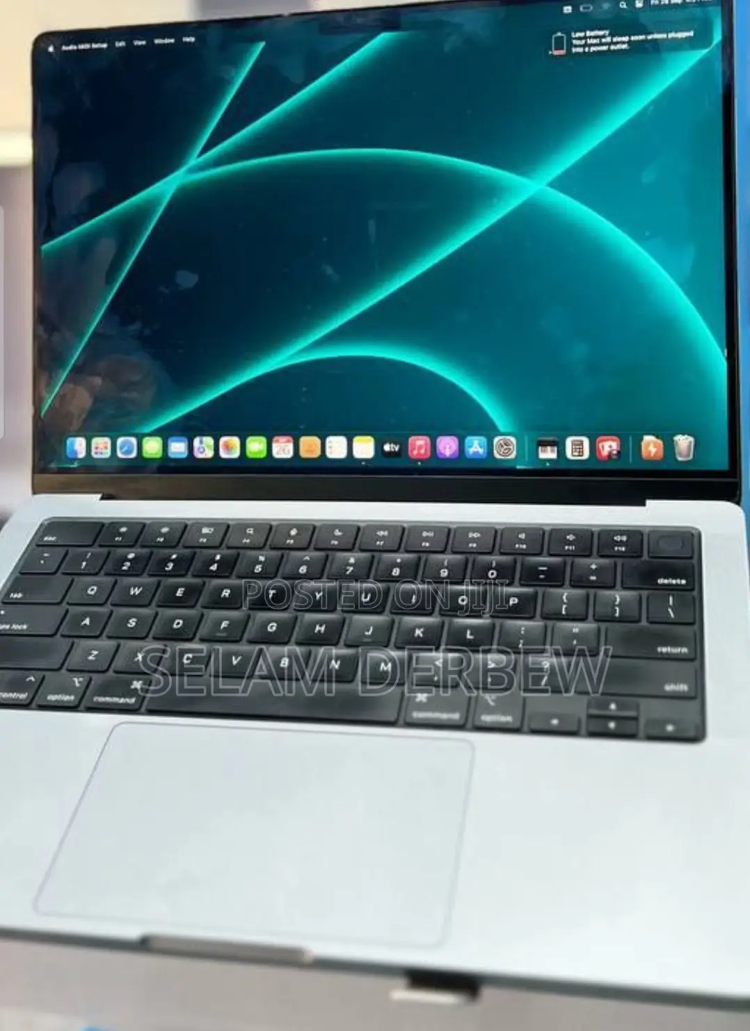 New Laptop Apple MacBook Pro M1 32GB Apple M1 SSD 1T