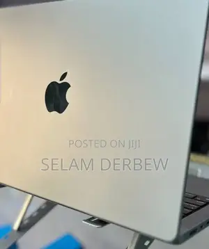 New Laptop Apple MacBook Pro M1 32GB Apple M1 SSD 1T