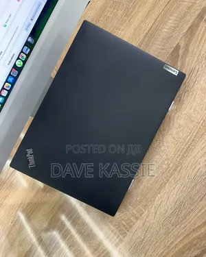 New Laptop Lenovo ThinkPad T14 16GB Intel Core I7 SSD 512GB