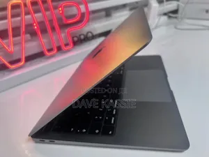 Laptop Apple MacBook Air 2019 16GB Intel Core I5 SSD 512GB