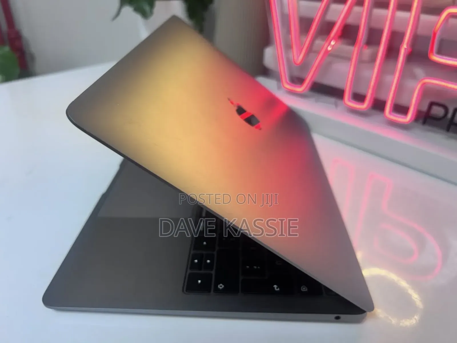Laptop Apple MacBook Air 2019 16GB Intel Core I5 SSD 512GB