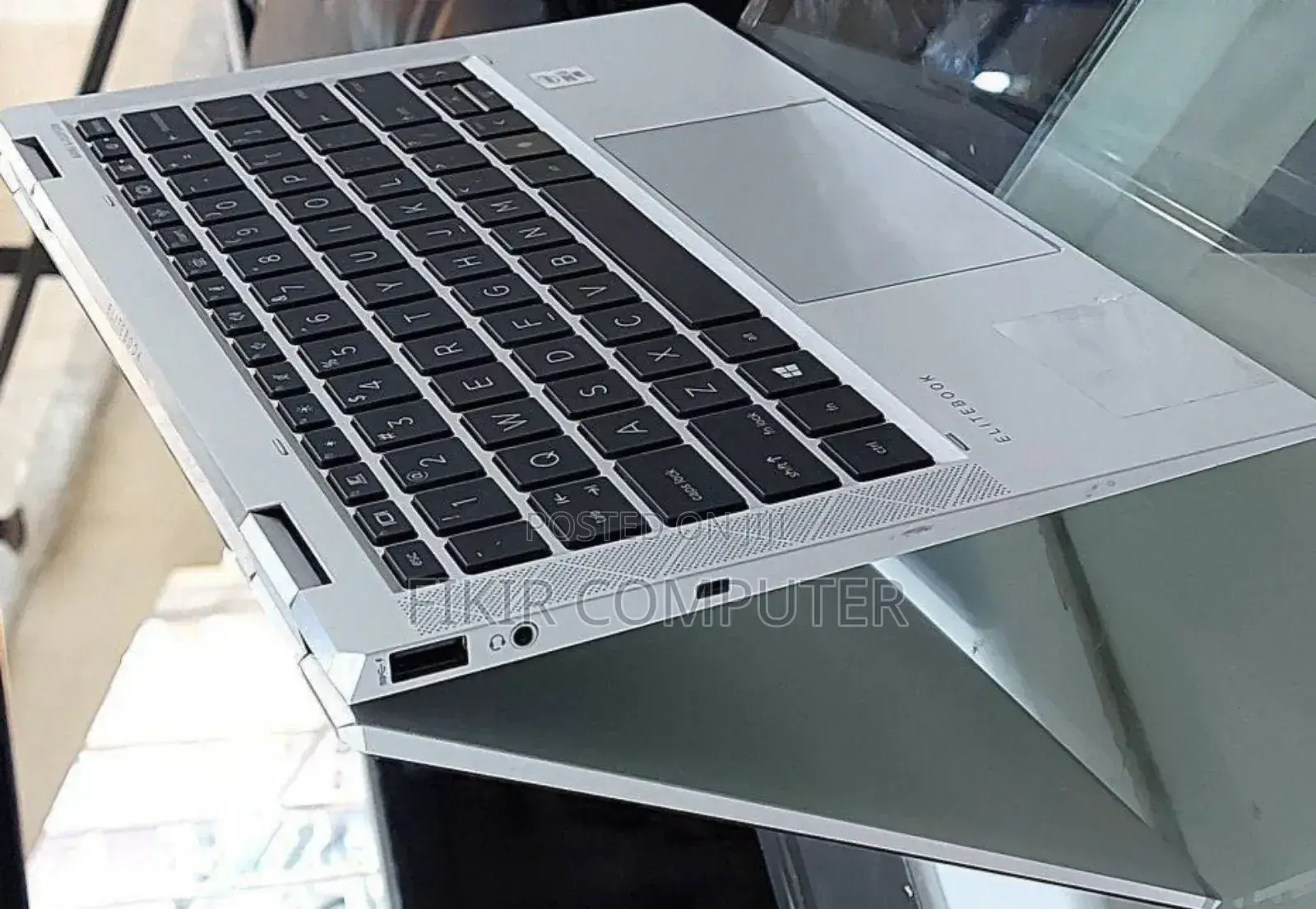 New Laptop HP EliteBook 1030 16GB Intel Core I7 SSD 512GB