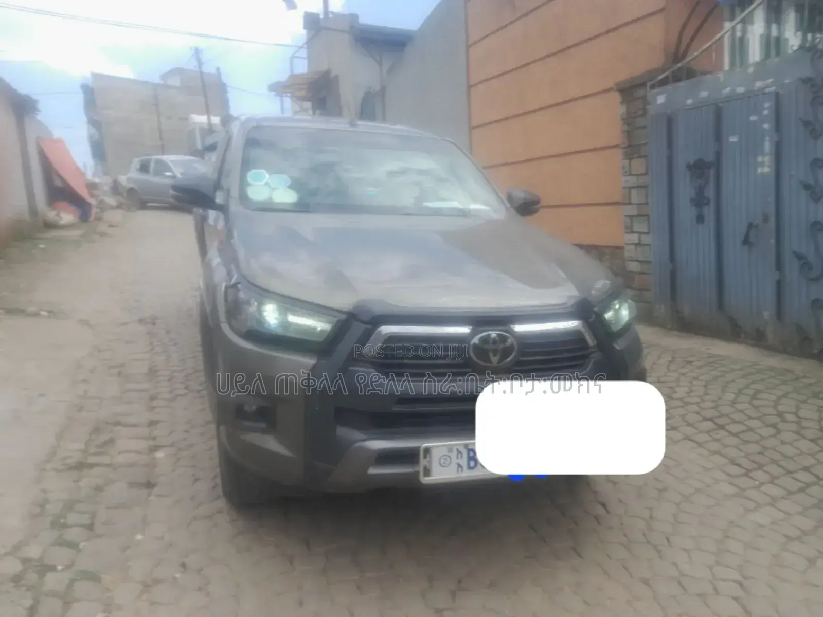Toyota Hilux 2022 Green