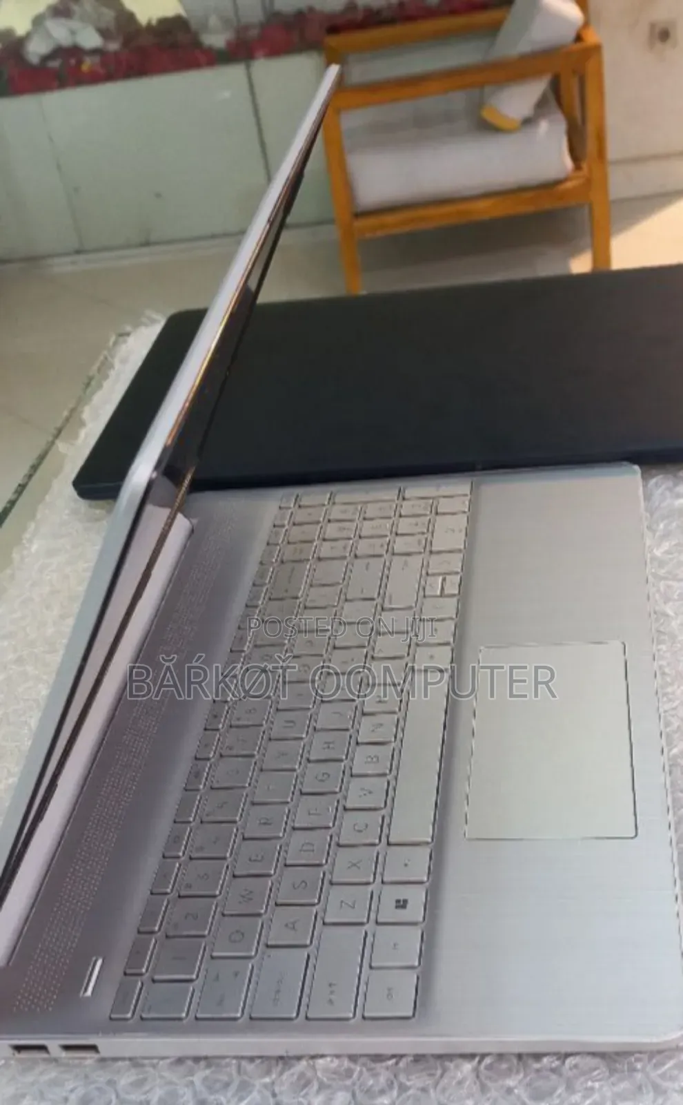 New Laptop HP Stream Notebook 8GB Intel Core I5 SSD 1T