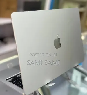 New Laptop Apple MacBook Air 2025 M4 13-Inch 16GB Apple M4 SSD 256GB