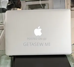 New Laptop Apple MacBook Air 2017 8GB Intel Core I7 SSD 512GB