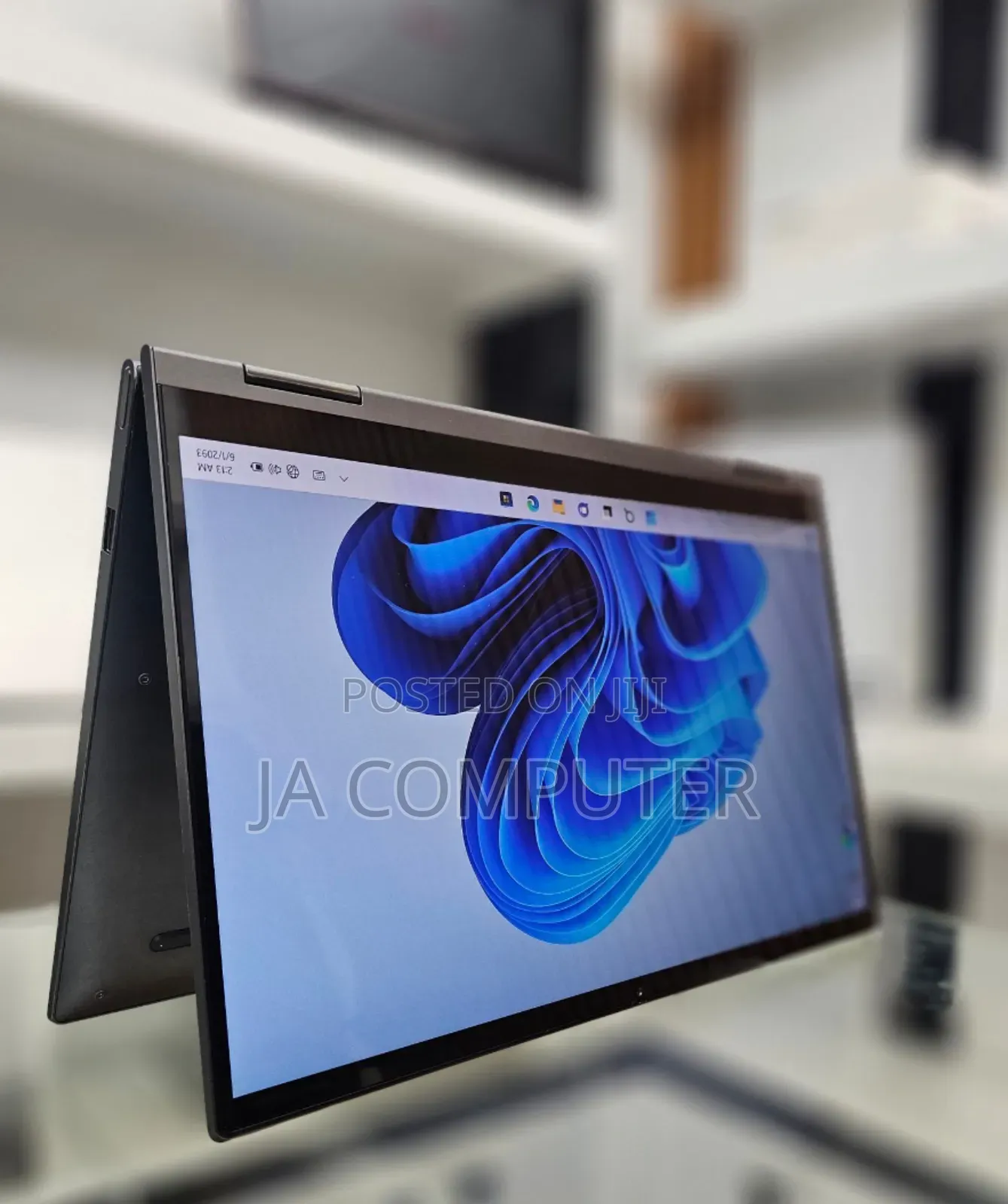 New Laptop Lenovo Yoga C930 16GB Intel Core I7 SSD 512GB