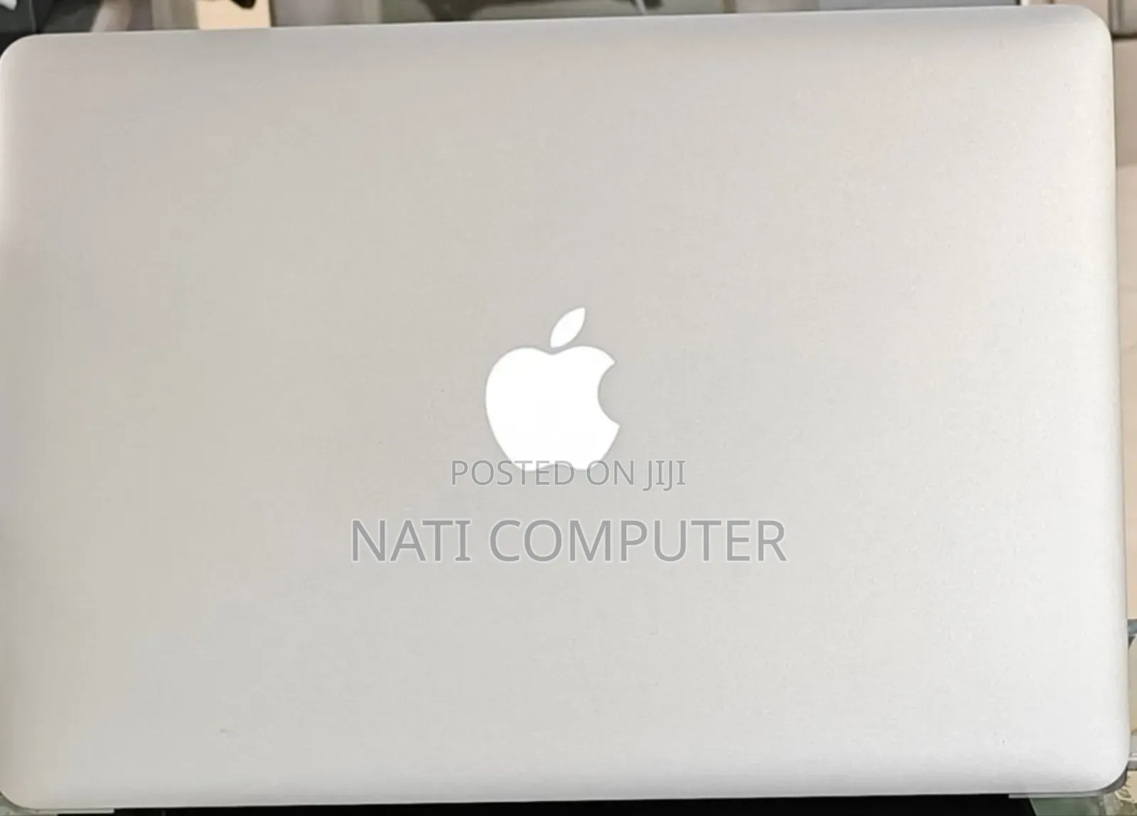 New Laptop Apple MacBook Pro 2017 8GB Intel Core I7 SSD 512GB