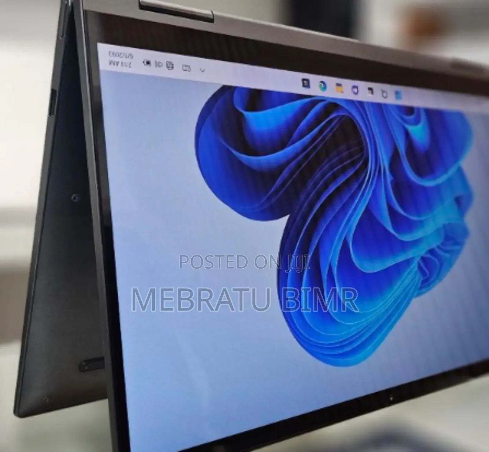 New Laptop Lenovo Yoga C740 16GB Intel Core I7 SSD 512GB