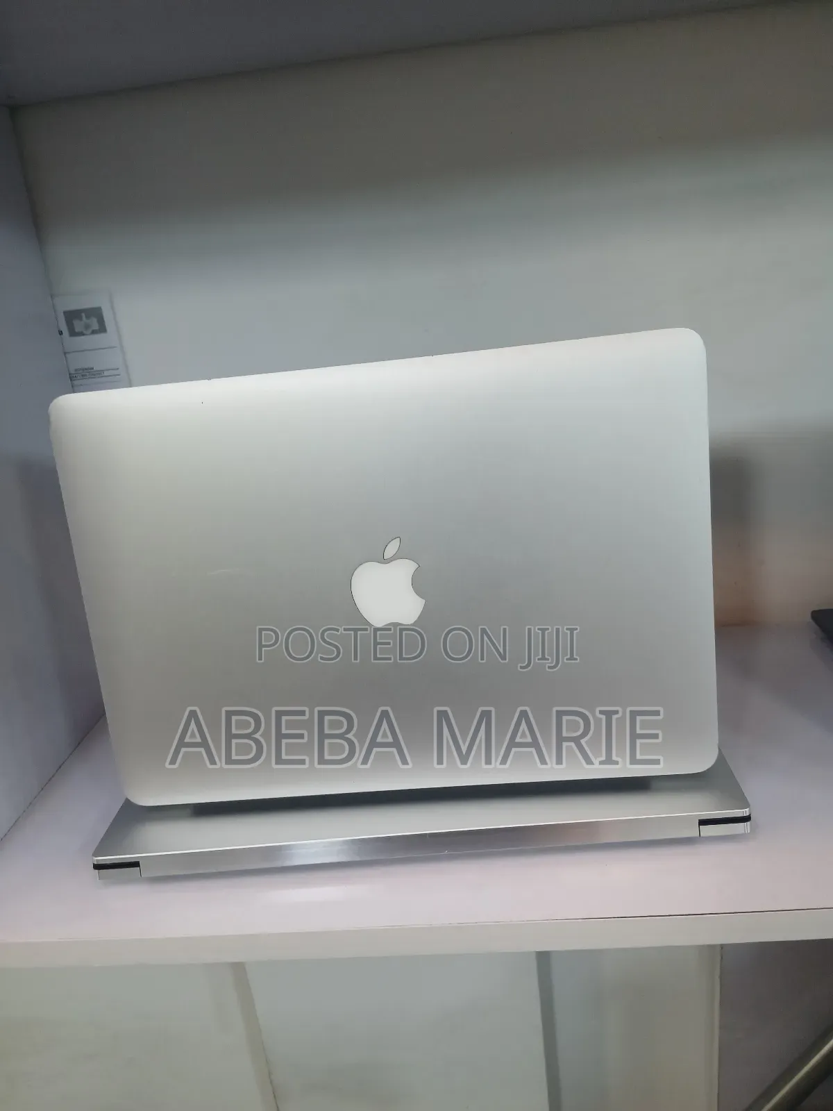 New Laptop Apple MacBook Air 2017 8GB Intel Core I5 SSD 512GB