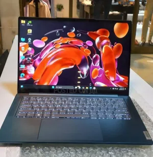 New Laptop Lenovo Yoga 7i 32GB Intel Core I7 SSD 1T