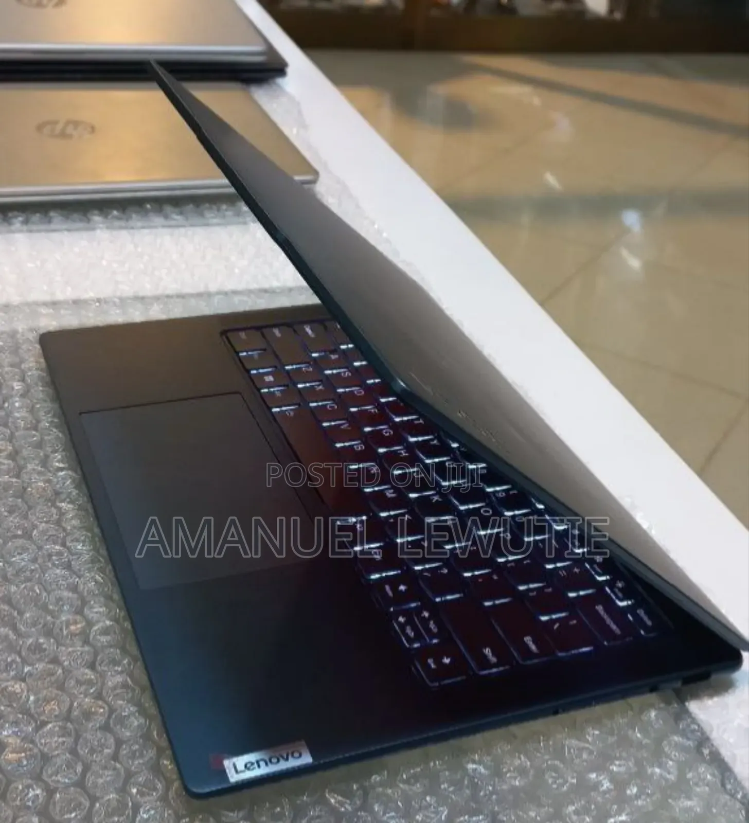 New Laptop Lenovo Yoga 7i 32GB Intel Core I7 SSD 1T