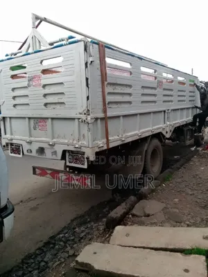 Isuzu FSR for Rent 2011