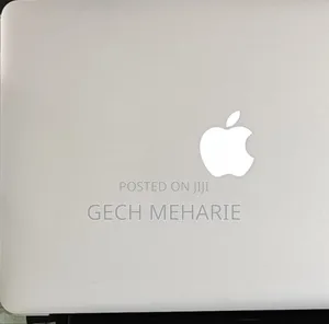 New Laptop Apple MacBook Air 2017 8GB Intel Core I7 SSD 512GB