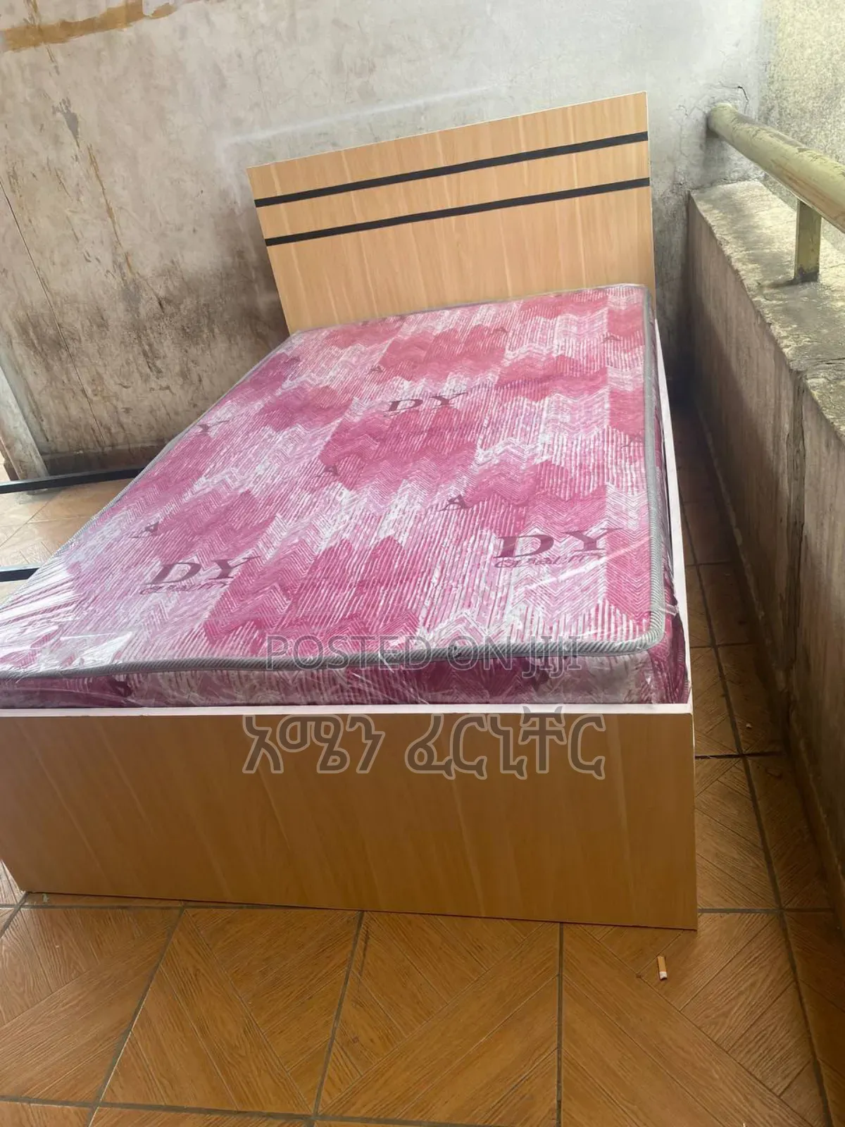 አልጋ(Alga),Bed በ8800. ከፍራሽ ጋር በ15000 ብቻ