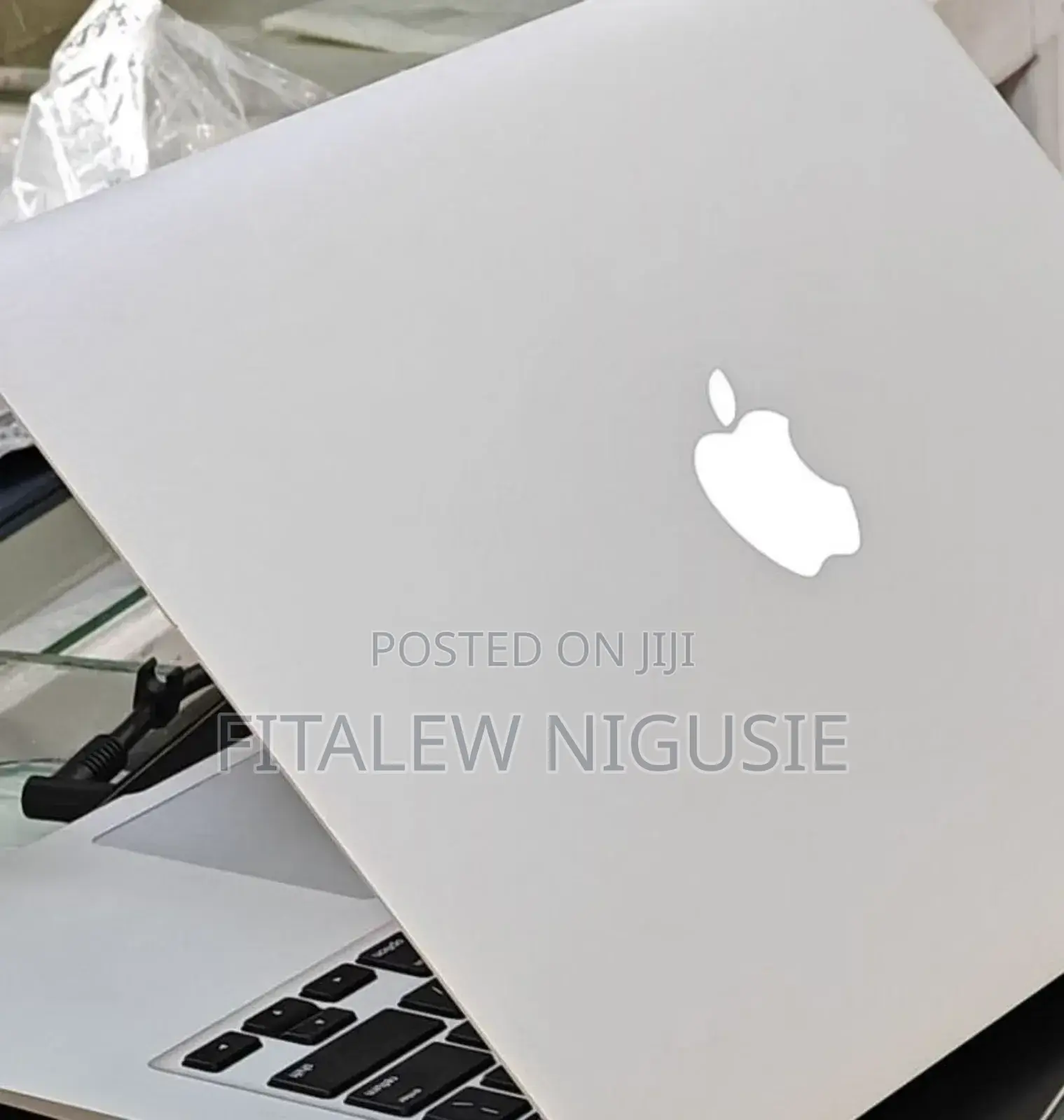 New Laptop Apple MacBook Air 2017 8GB Intel Core I7 SSD 512GB