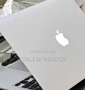 New Laptop Apple MacBook Air 2017 8GB Intel Core I7 SSD 512GB