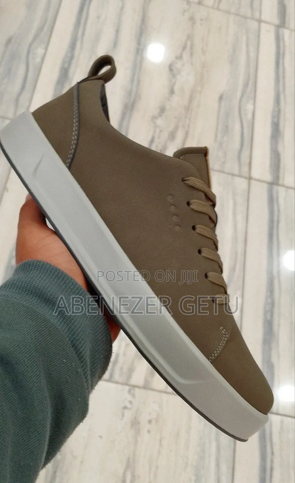 ምርጥ የወንድ ጫማ