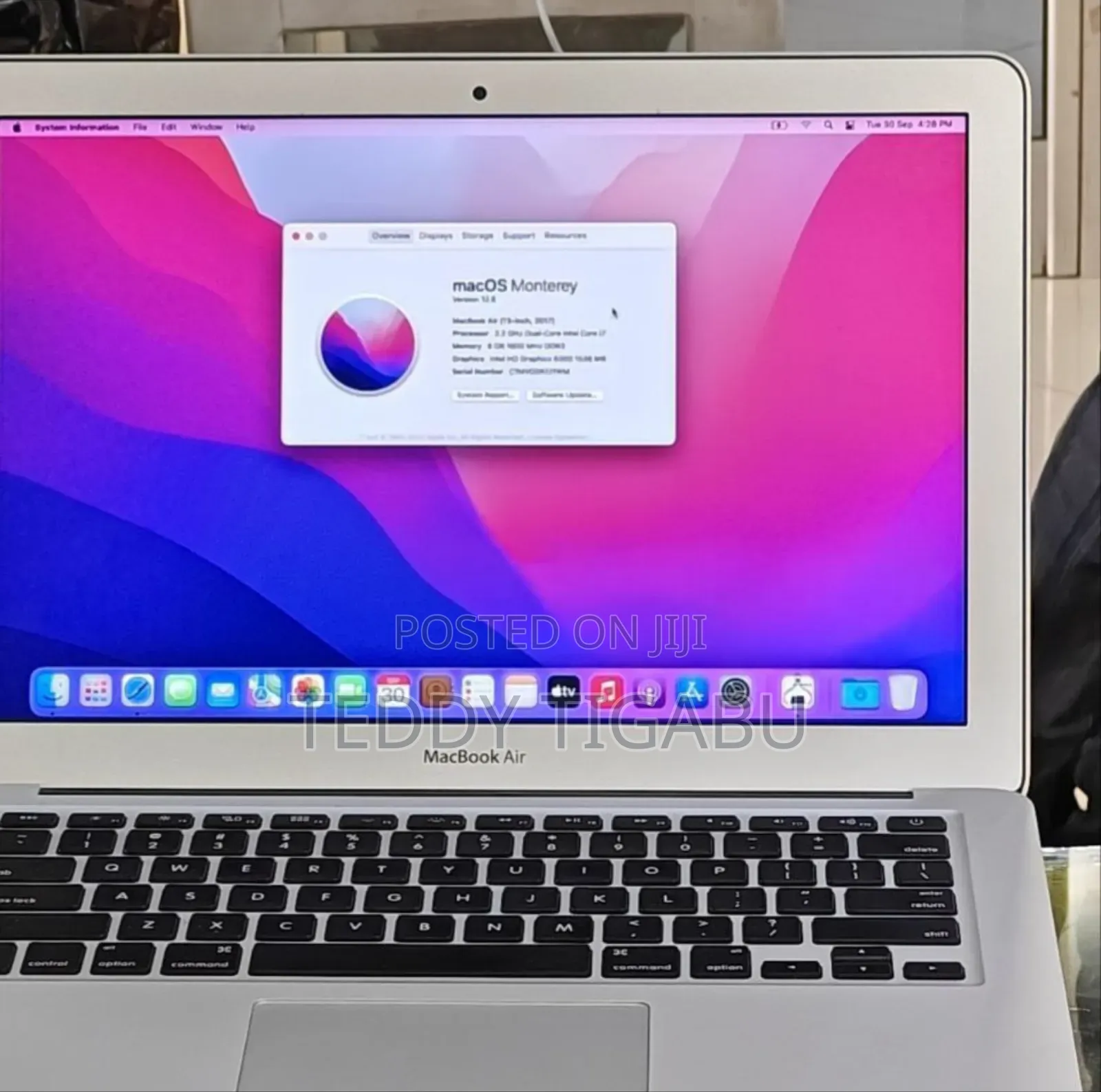 New Laptop Apple MacBook Air 2017 8GB Intel Core I7 SSD 512GB