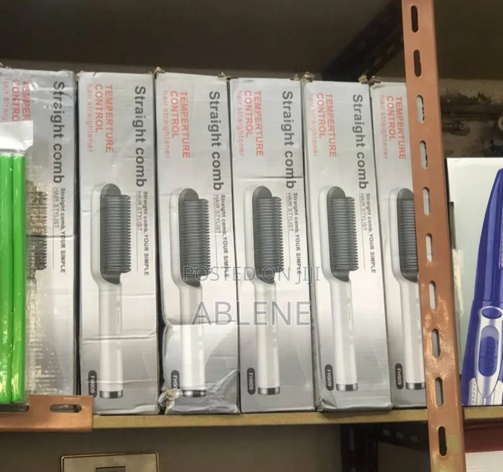 Straight Comb Hair Stylist