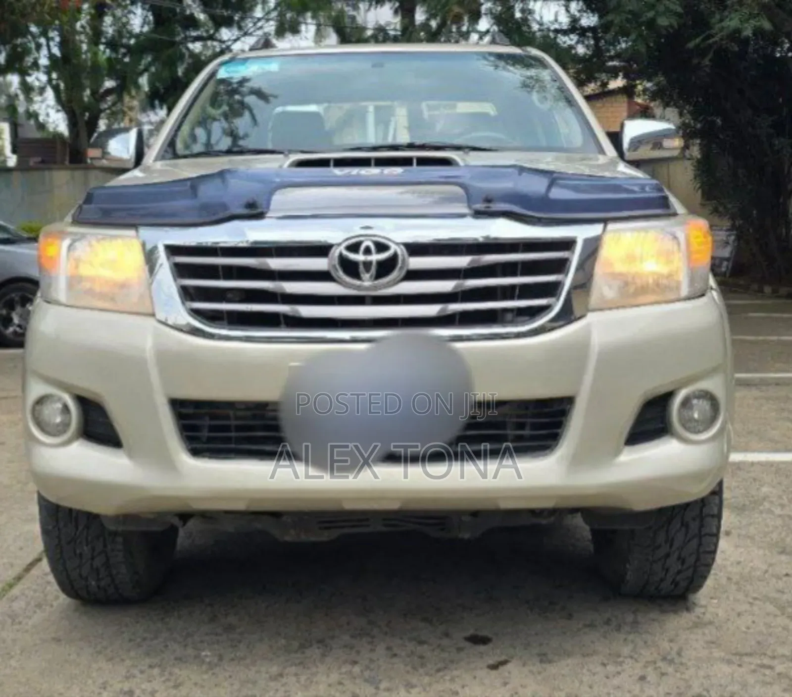 Toyota Hilux 2014 Gold