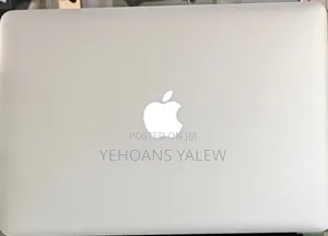 New Laptop Apple MacBook Pro 2017 8GB Intel Core I7 SSD 512GB