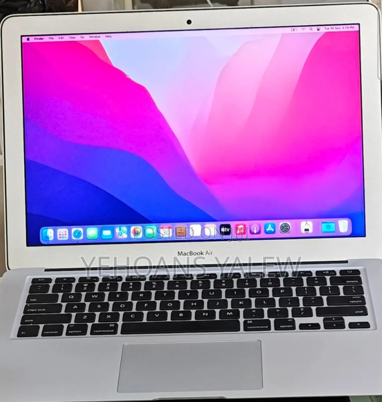 New Laptop Apple MacBook Pro 2017 8GB Intel Core I7 SSD 512GB