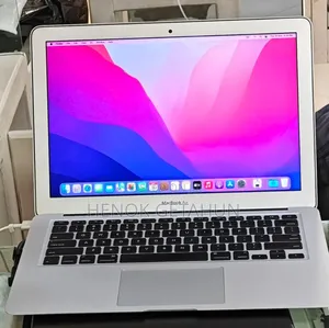 New Laptop Apple MacBook Air 2017 8GB Intel Core I7 SSD 256GB