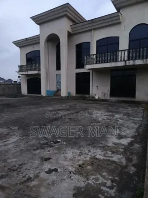 Furnished 8bdrm Townhouse/Terrace in ጣፎ, Yeka for sale