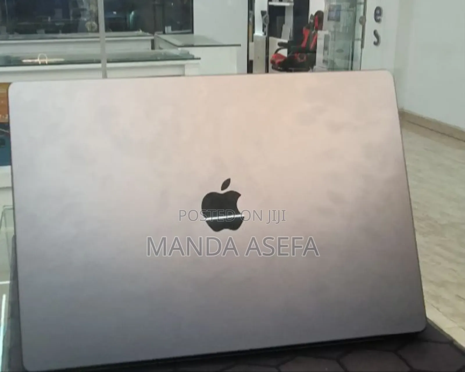New Laptop Apple MacBook Pro 32GB Apple M4 Max SSD 1T