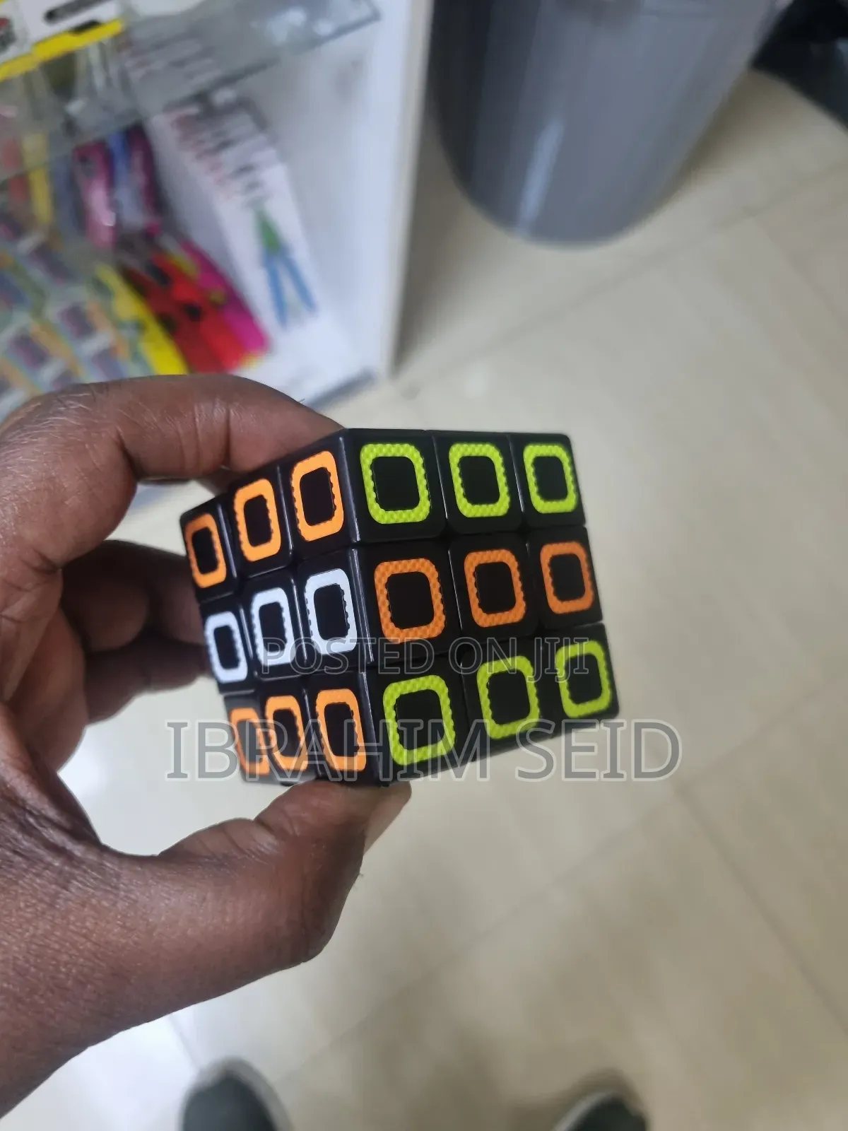 Qiyi Void Cube 3x3, a Variation of the Classic Rubik's Cube