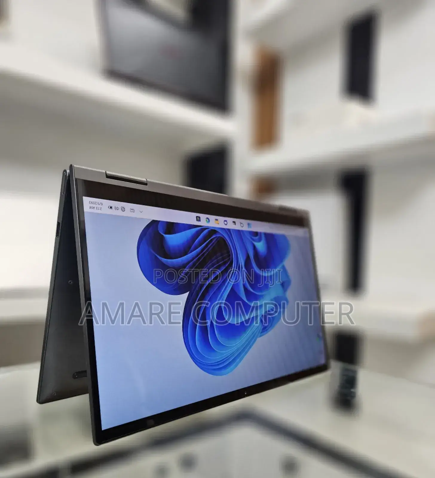 New Laptop Lenovo Yoga C740 16GB Intel Core I7 SSD 512GB