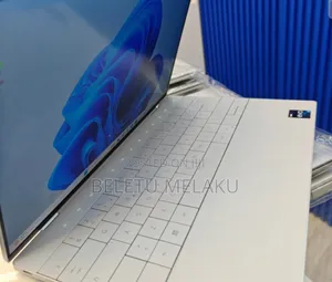 New Laptop Dell XPS 13 32GB Intel Core i7 SSD 1T