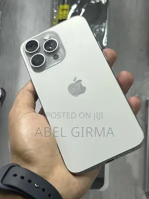 Apple iPhone 16 Pro Max 256 GB Silver