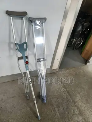 Crutches晁我crutches重要axillary Bilateral Crutches痲我medical Crutches New