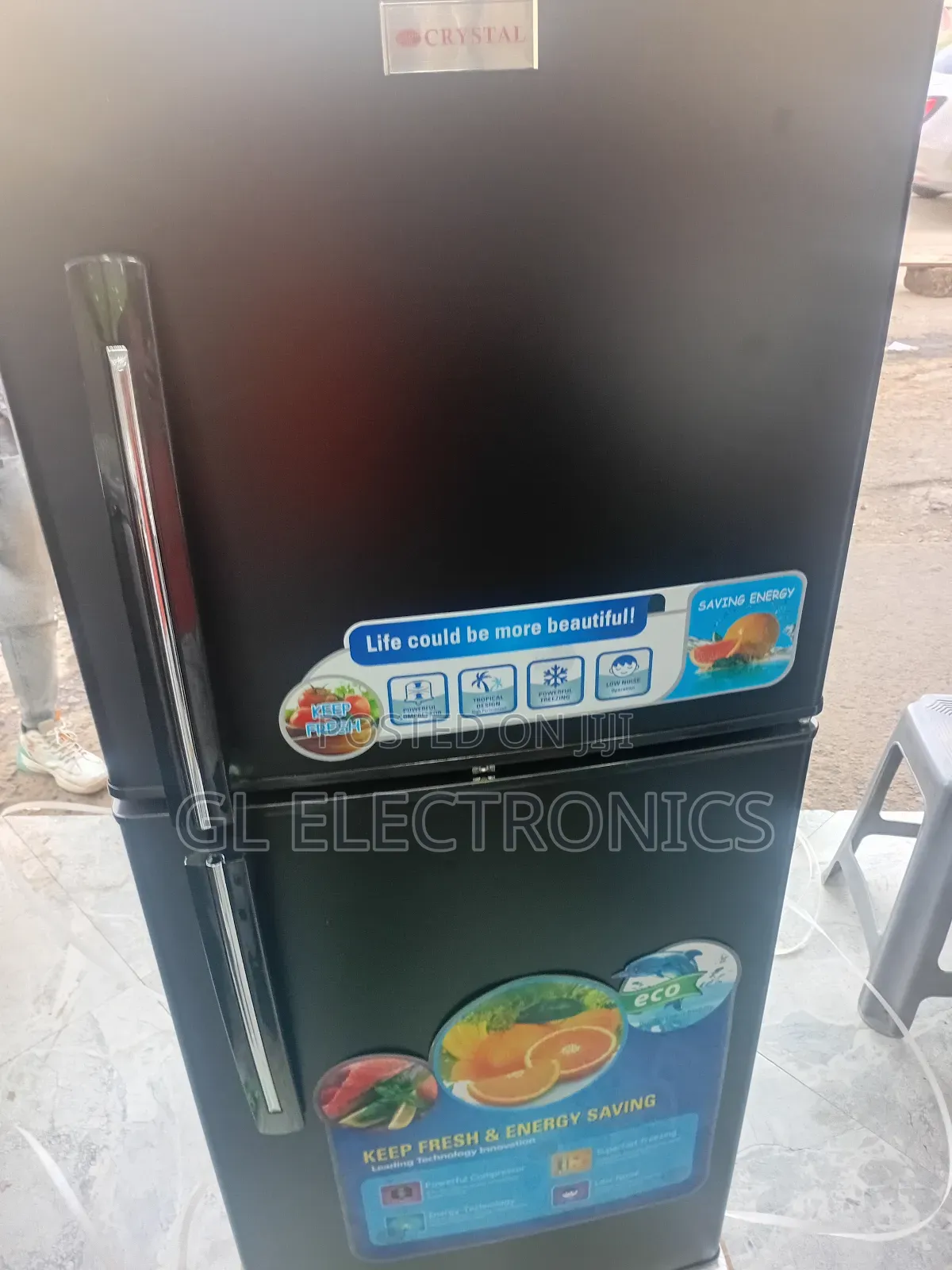 Crystal 325 Refergrator