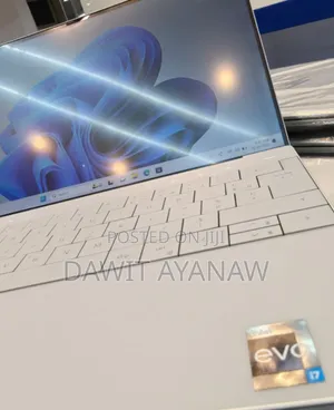 New Laptop Dell XPS 13 16GB Intel Core i7 SSD 1T