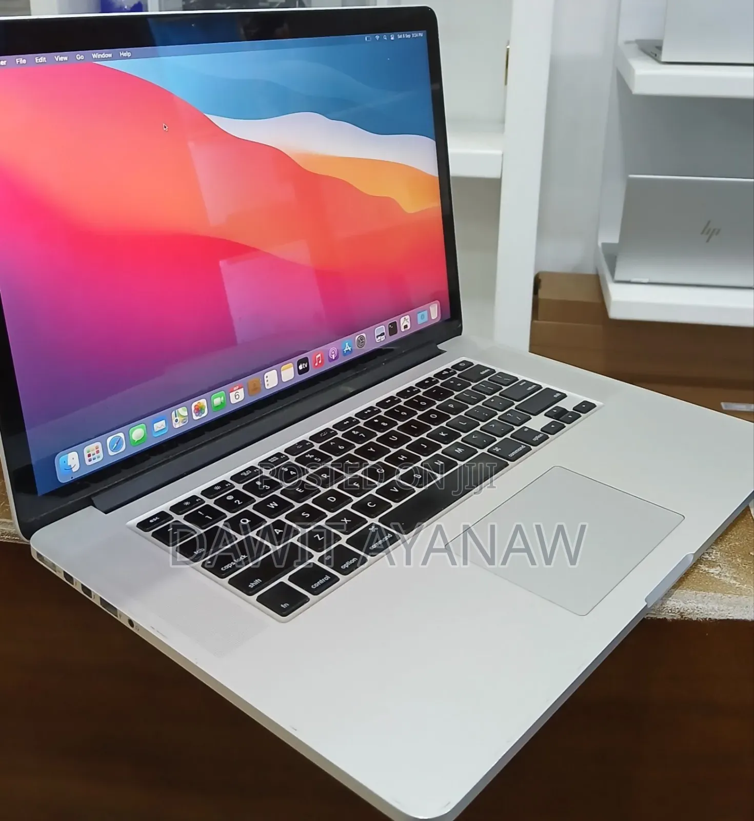 New Laptop Apple MacBook Pro 2015 16GB Intel Core i7 SSD 256GB