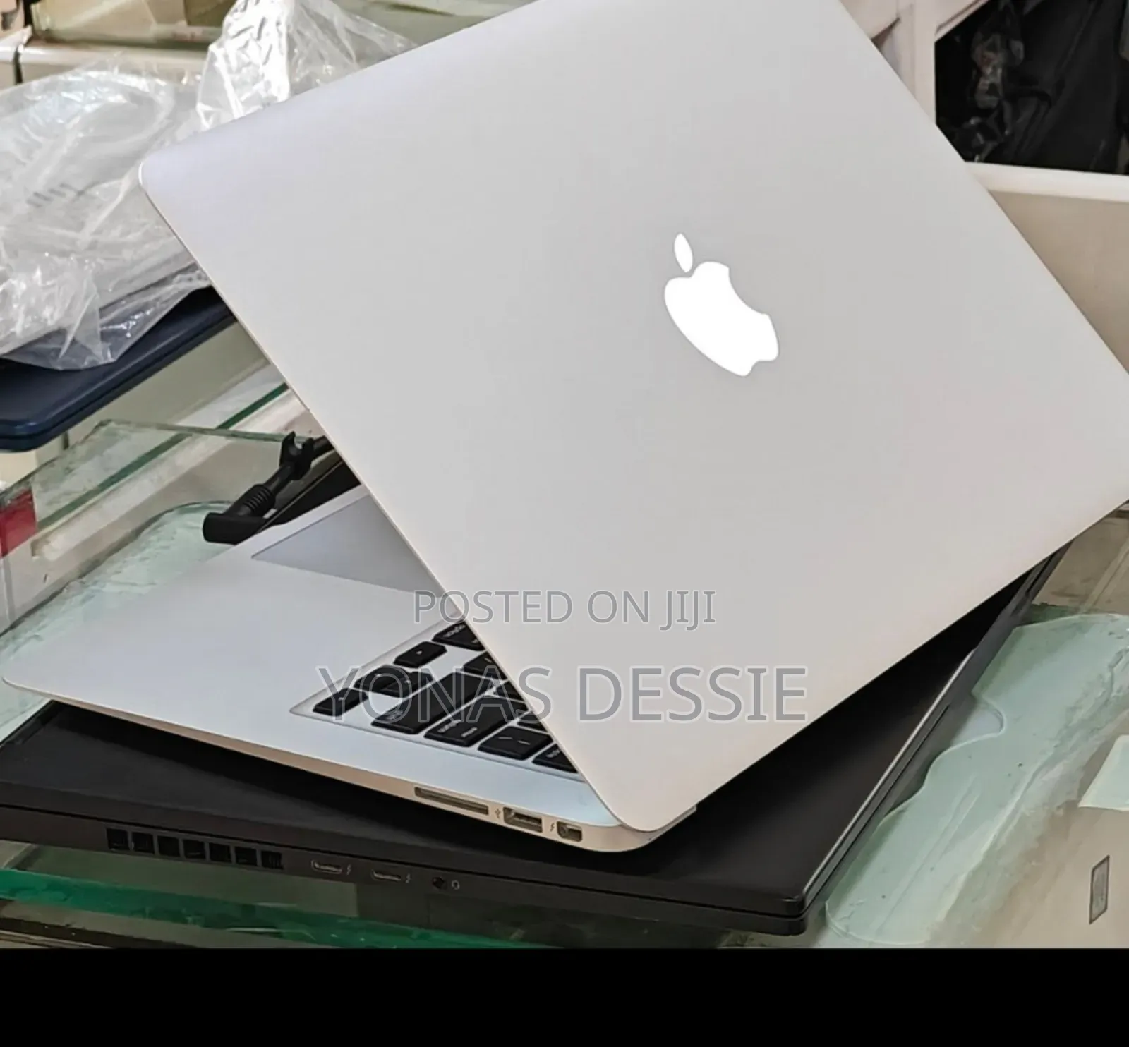 Laptop Apple MacBook Air 2017 8GB Intel Core I7 SSD 512GB