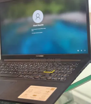 New Laptop Asus VivoBook 15 X505BA 16GB Intel Core I5 SSD 256GB