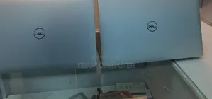 New Laptop Dell Precision 15 3520 32GB Intel Core I9 SSD 1T