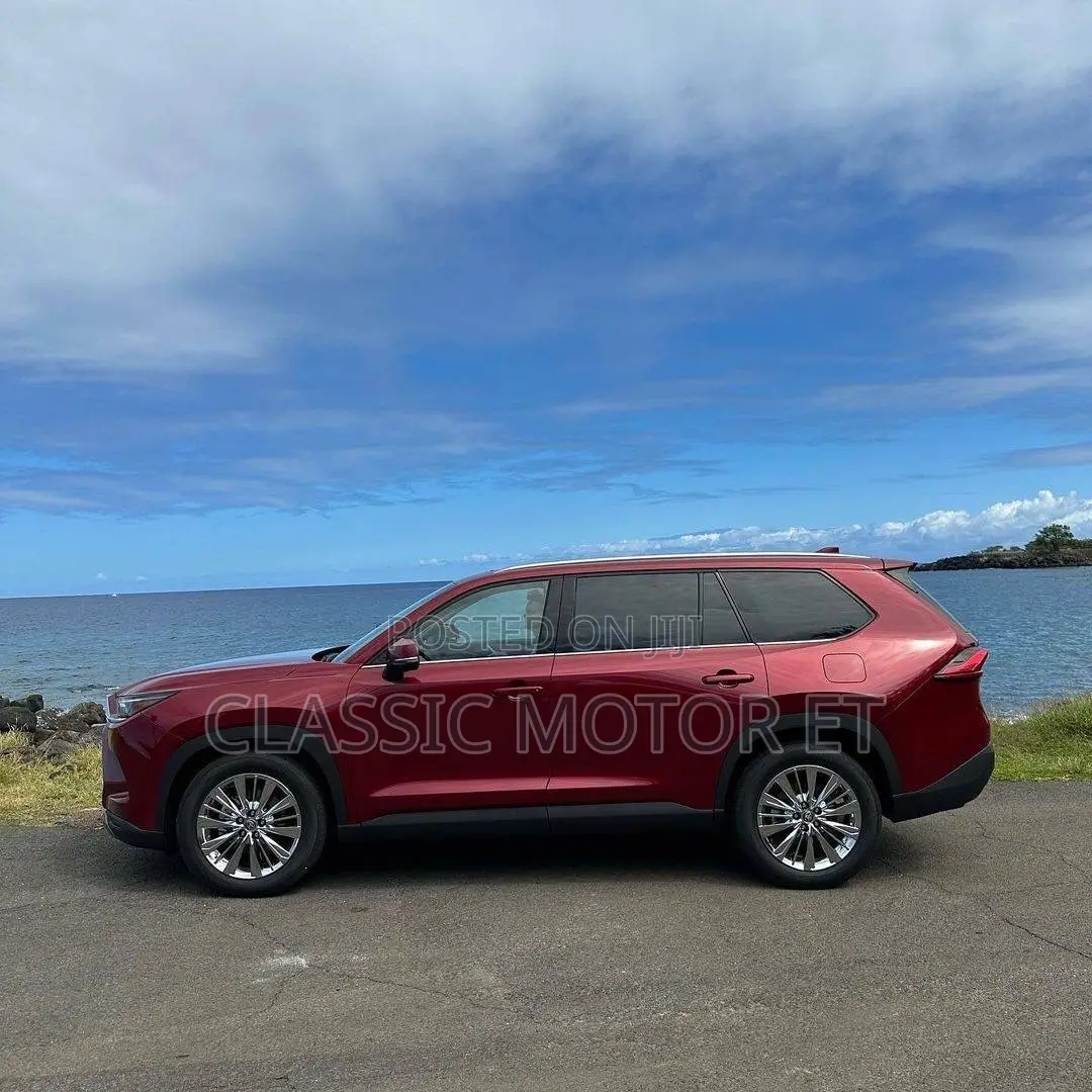 Toyota Grand Highlander Hybrid 2024 Red