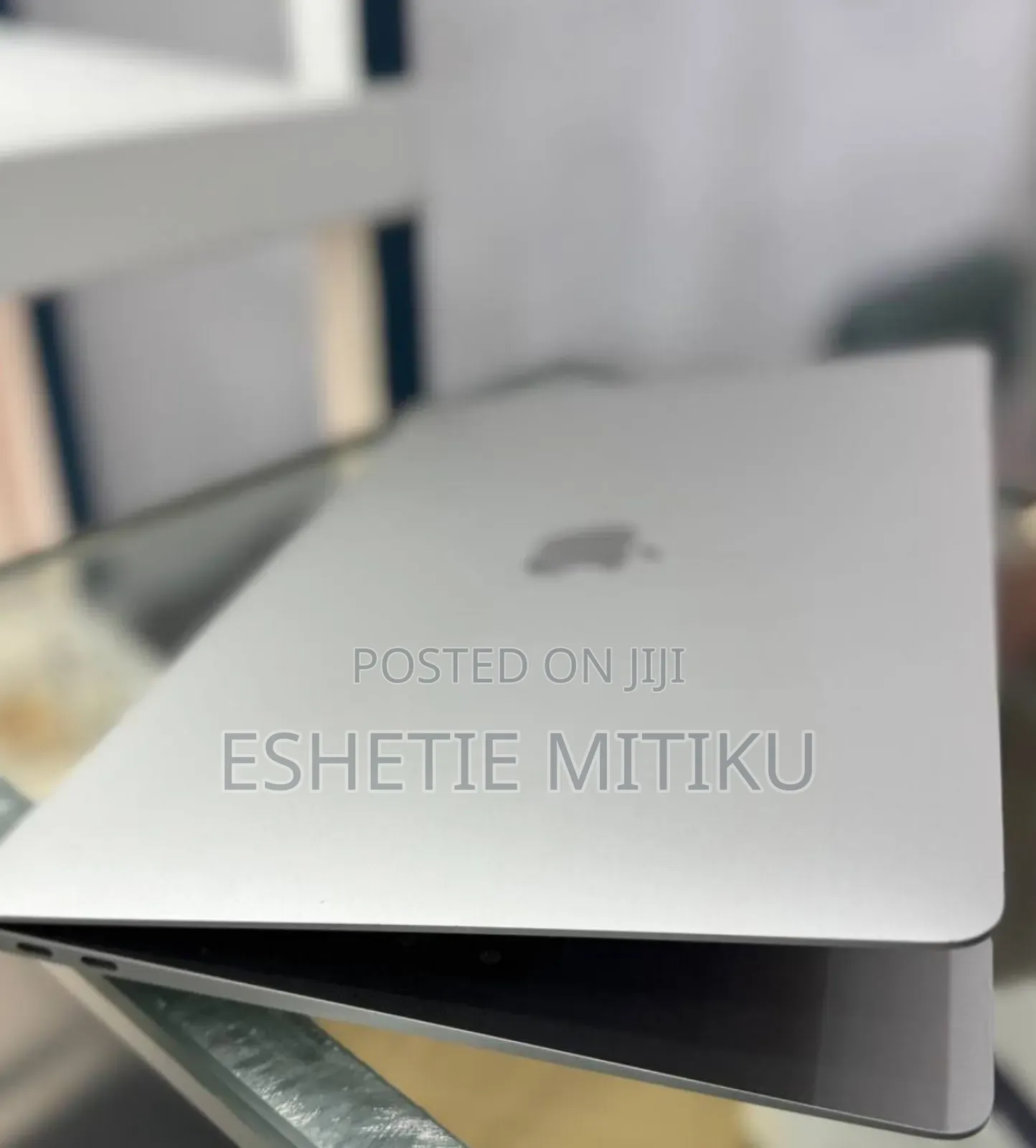 New Laptop Apple MacBook Air 2020 M1 8GB SSD 256GB